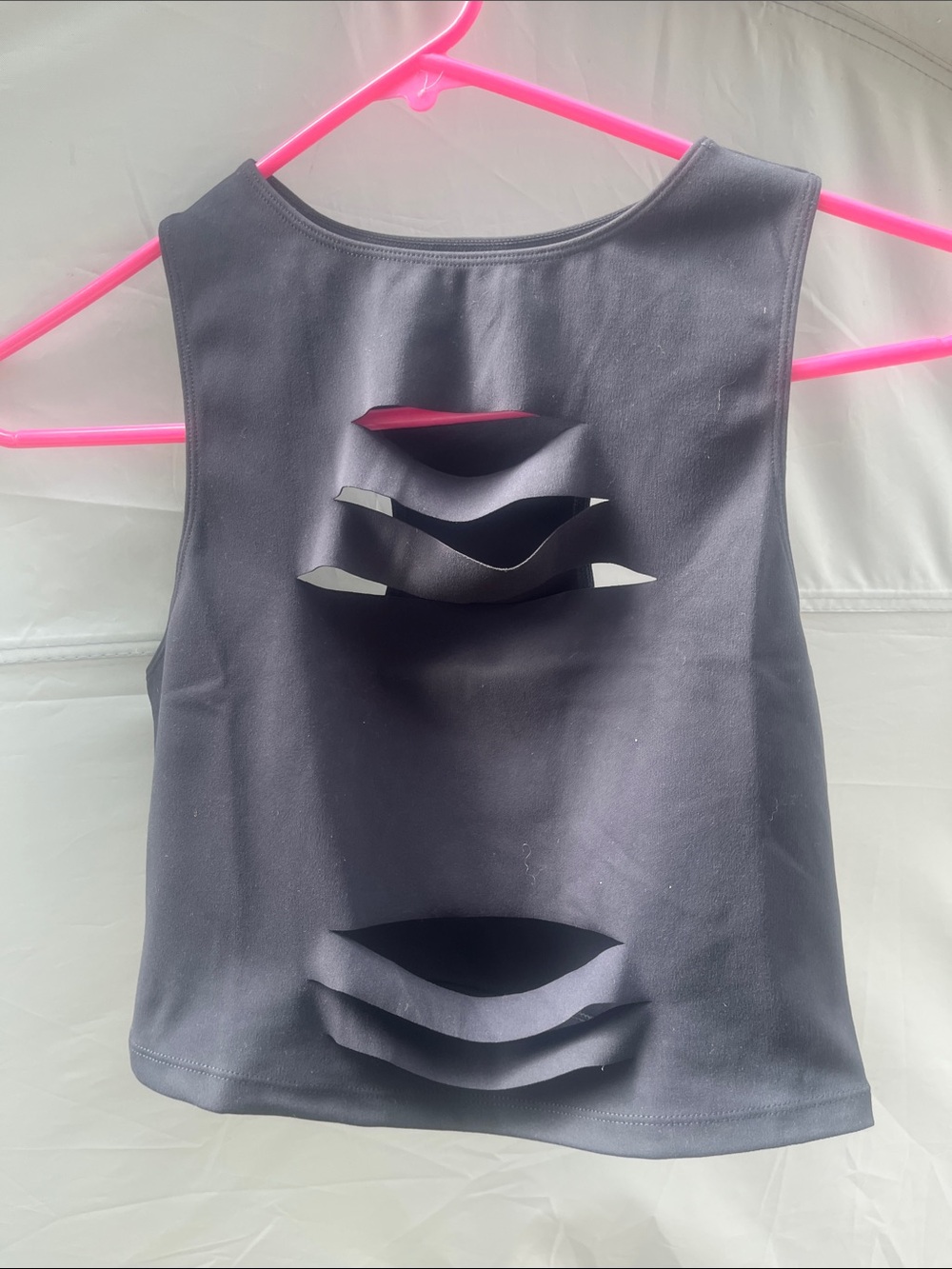 HALARA Black Cutout Back Tank